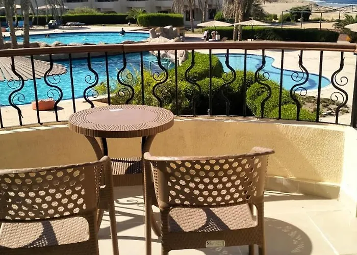 Coral Hills & 4* Kuszeir