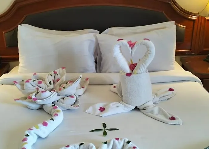 Üdülőközpont Coral Hills & 4*